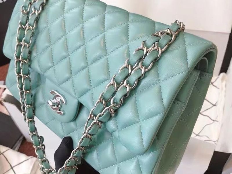 Túi Chanel Classic