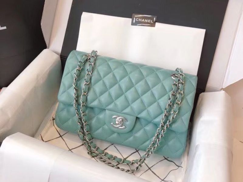 Túi Chanel Classic