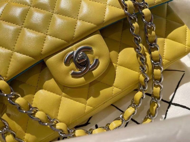 Túi Chanel Classic