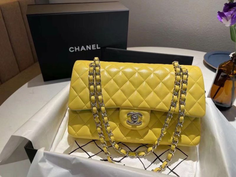 Túi Chanel Classic