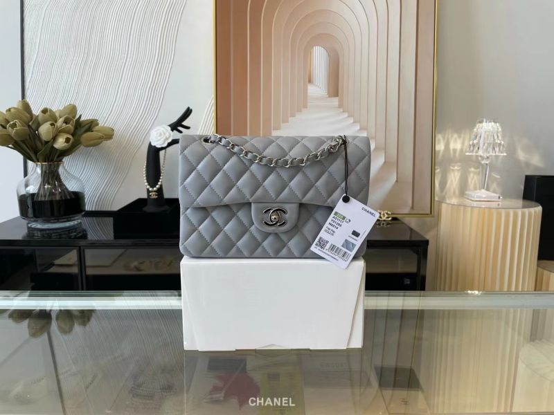 Túi Chanel Classic
