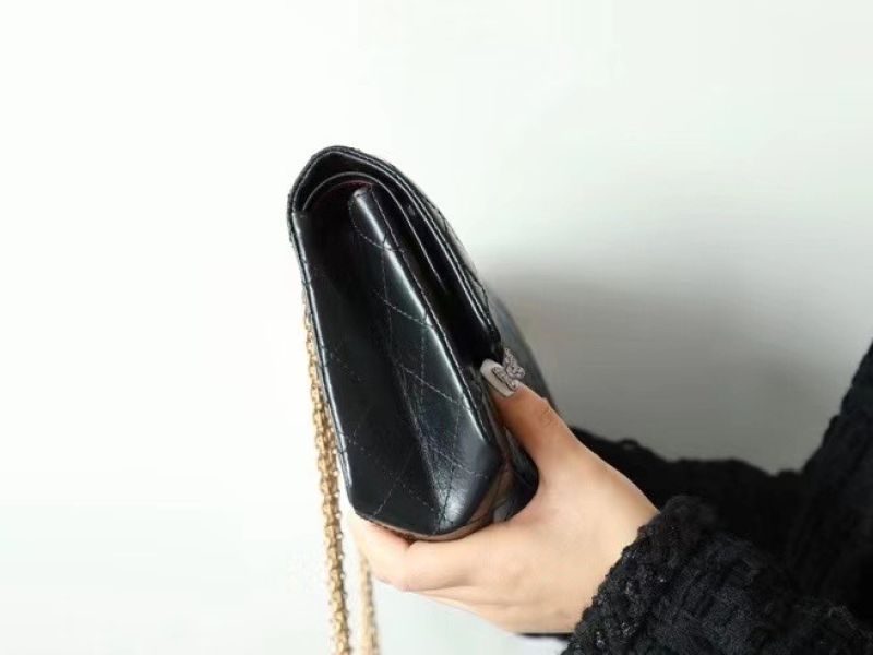 Chanel 2.55