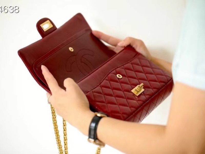 Chanel 2.55