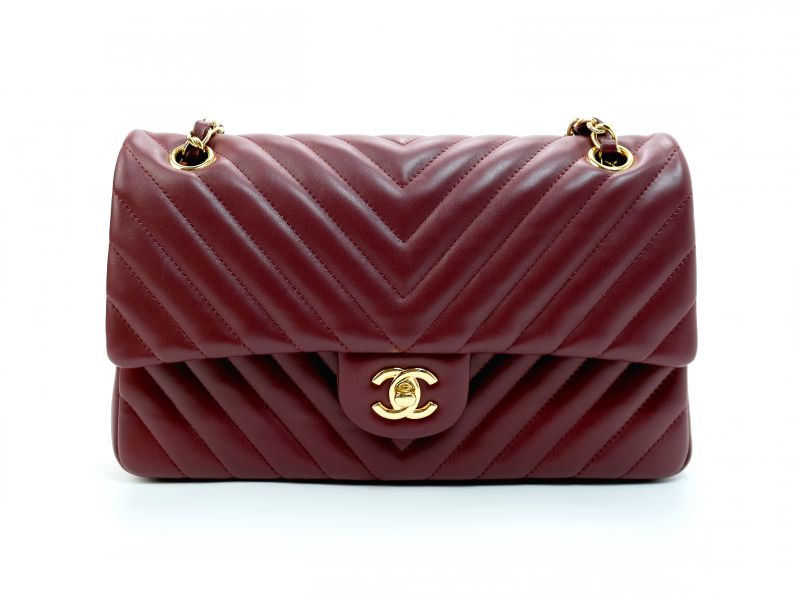 Chanel Classic flap V