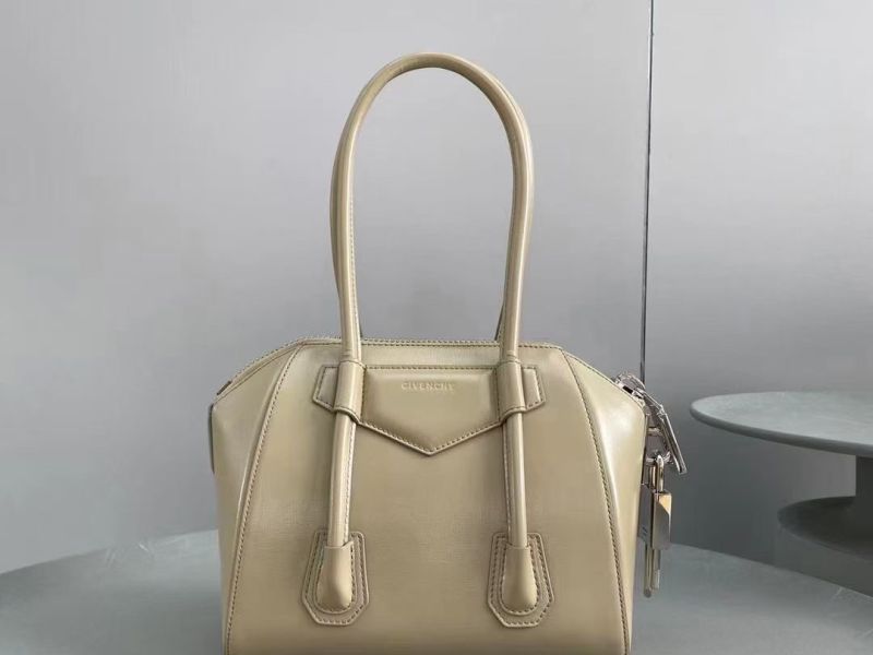 Givenchy Antigona Bag