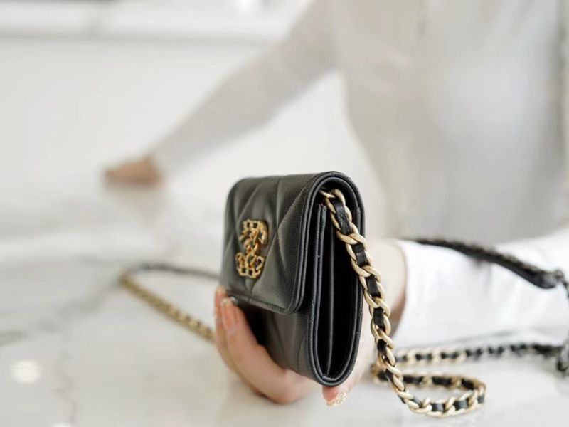 Chanel 19 Mini Woc Bag
