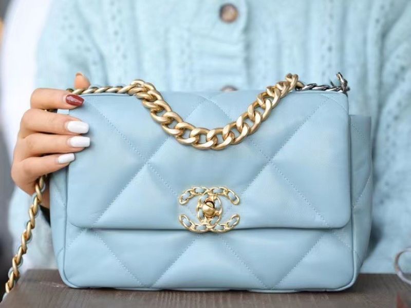 Chanel 19 Flap Bag