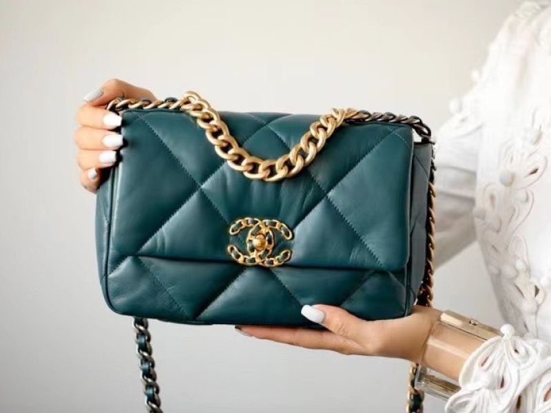 Chanel 19 Flap Bag