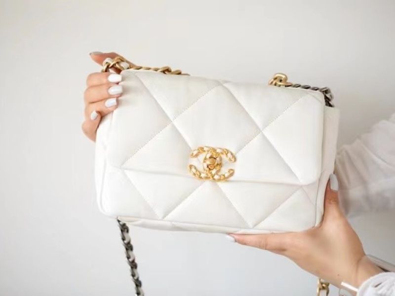 Chanel 19 Flap Bag