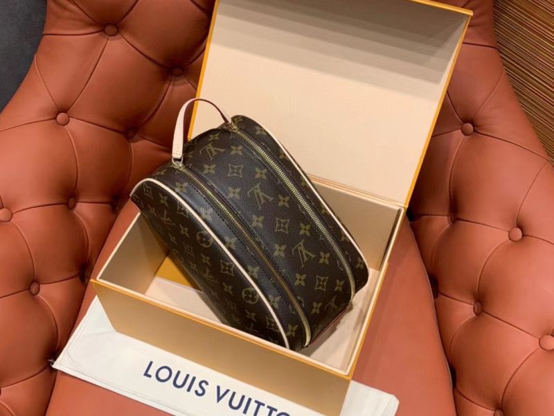 Louis Vuitton DOPP KIT TOILET POUCH