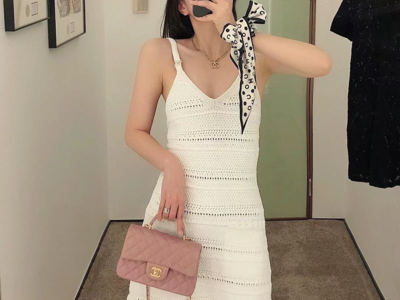 Chanel Classic handle