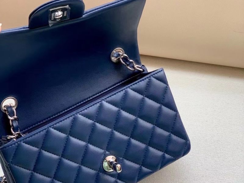 Túi xách Chanel Classic siêu cấp size 20 cm