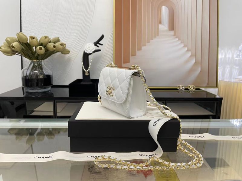 CHANEL LAMBSKIN QUILTED MINI