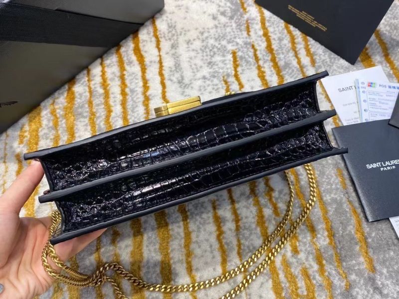 YSL Da Rắn Khóa vàng 22cm