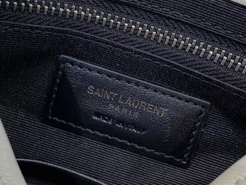 YSL Saint Laurent medium NIKI  24cm