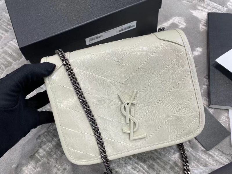 YSL Saint Laurent 24cm