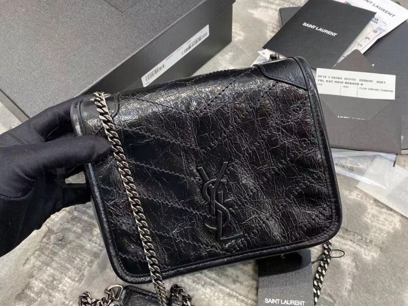 YSL Saint Laurent 24cm