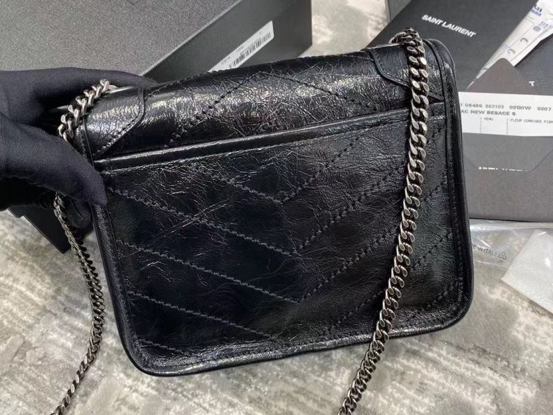 YSL Saint Laurent 24cm