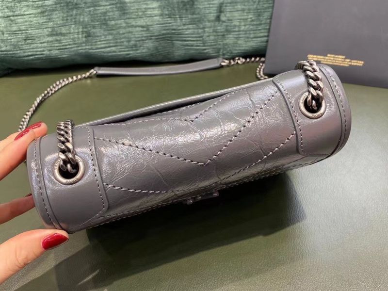 YSL Saint Laurent 24cm