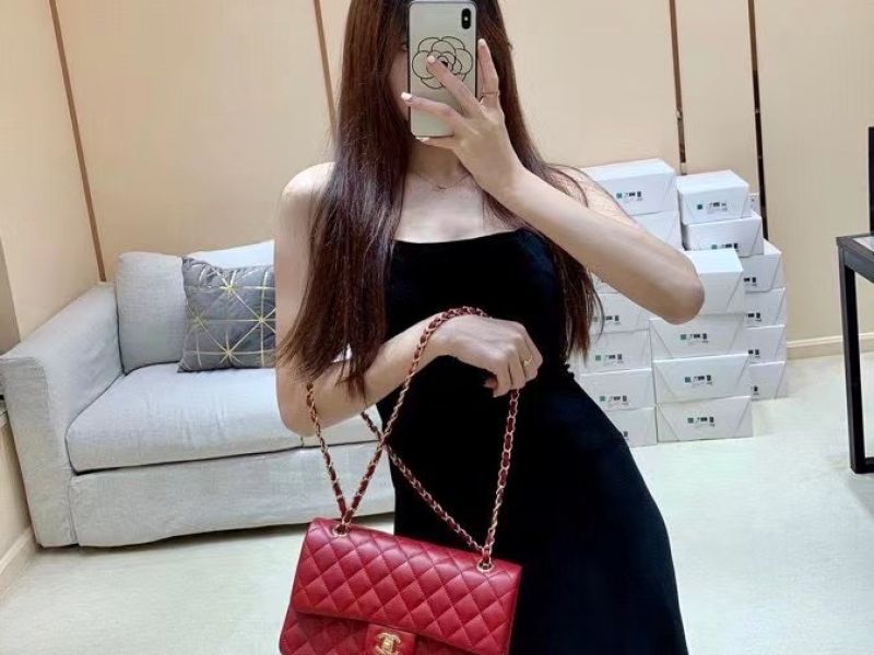 Túi Chanel Classic Flap Bag Medium ( Khóa vàng)