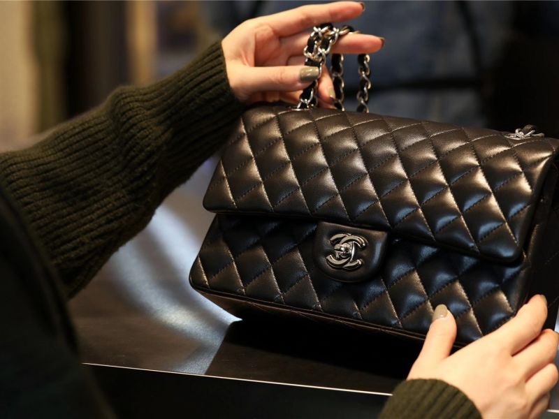 Túi Xách Chanel Classic Flap Bag Medium