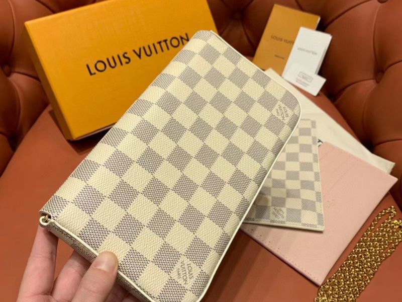 Louis Vuitton Felicie Pochette